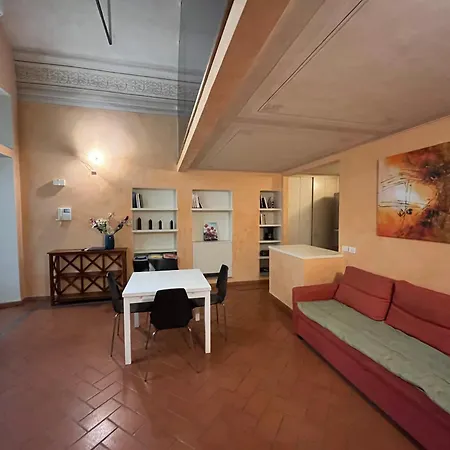 In Centro Storico-borgo Albizi 27 Firenze